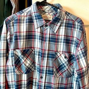 Weatherproof Vintage Men Flannel Long Sleeve Button Down Shirt with 2 Pockets